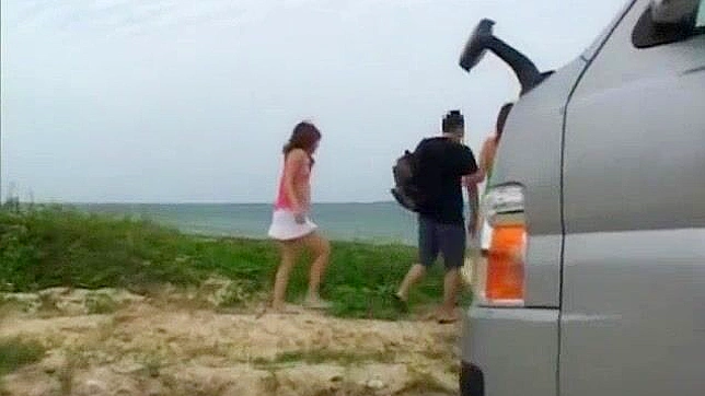 Japanese Girls Executing Extreme Group Sex in Outdoor JAV Video